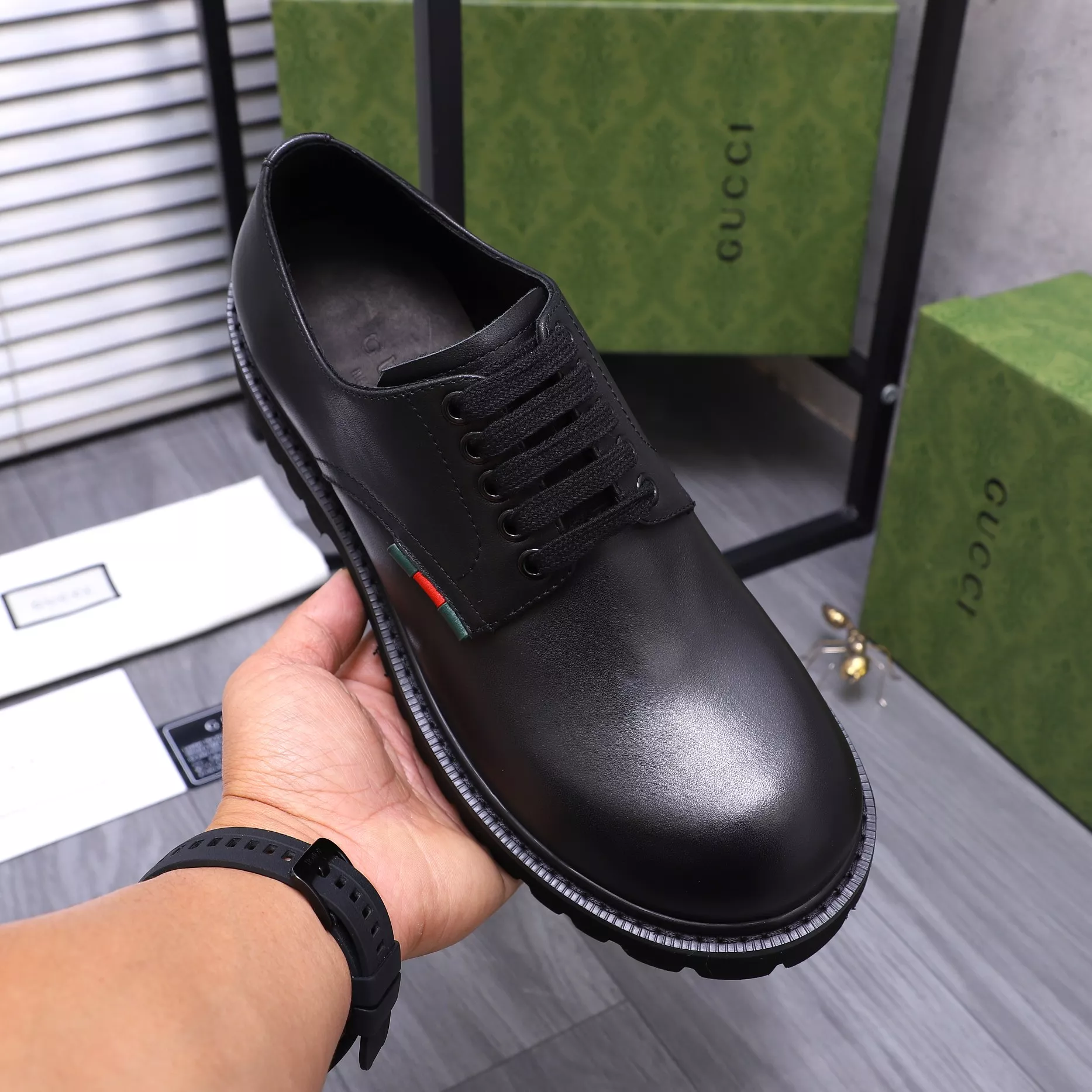 gucci oxfords chaussures pour homme s_12b477a4